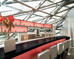 Кварцит Hanstone в интерьерах кафе